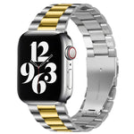 สายรัดนาฬิกาหนังแท้แบบพับหัวเข็มขัด 3 เม็ดสแตนเลสสตีล สำหรับ Apple Watch Series 10 ขนาด 42 มม. / 9&8&7 ขนาด 41 มม. / SE 3&SE 2&6&SE&5&4 ขนาด 40 มม. / 3&2&1 ขนาด 38 มม.