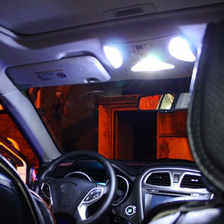 2 PCS 39mm DC12V / 2.5W / 6000K / 170LM 6LEDs SMD-3030 Car Reading Lamp Dome Light, 39mm