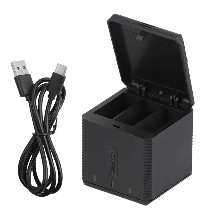 RUIGPRO กล่องชาร์จแบตเตอรี่สามช่อง USB พร้อมสายและไฟแสดงสถานะสำหรับ GoPro HERO9 Black / HERO10 Black