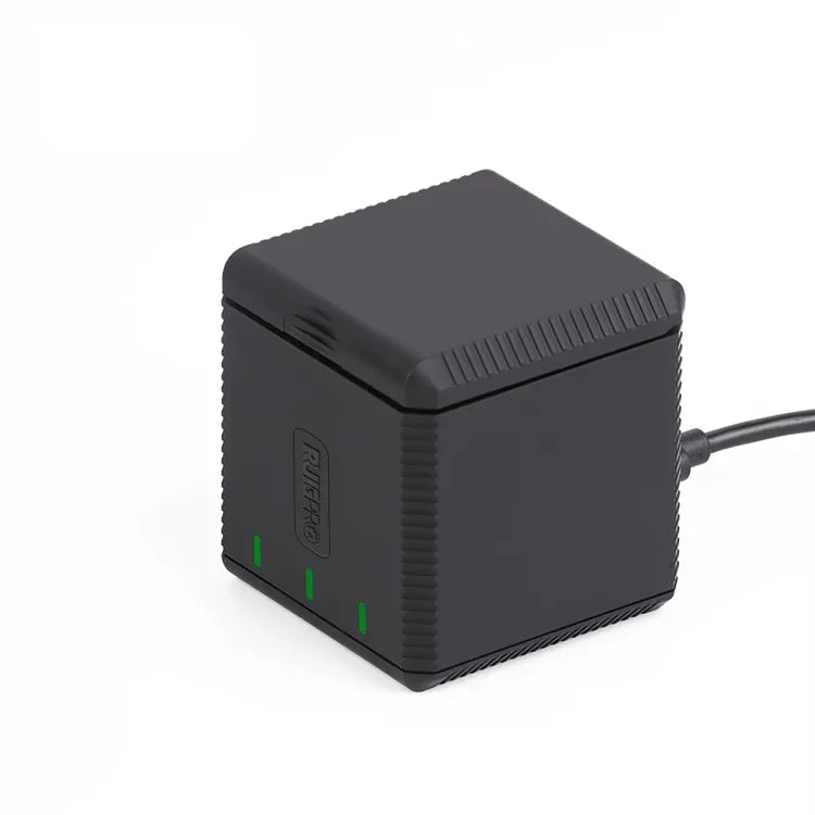 RUIGPRO กล่องชาร์จแบตเตอรี่สามช่อง USB พร้อมสายและไฟแสดงสถานะสำหรับ GoPro HERO9 Black / HERO10 Black