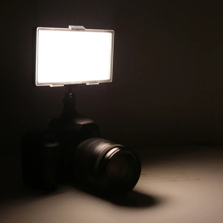 ไฟสตูดิโอถ่ายภาพและวิดีโอสำหรับบล็อกเกอร์มืออาชีพ LED01 416 ดวง 3600LM สำหรับกล้อง DSLR Canon / Nikon, 416 LED