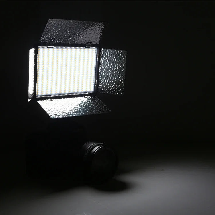 LED01 520 LEDs 4100LM Professional Vlogging Photography Video & Photo Studio Light for Canon / Nikon DSLR Cameras, 520 LED