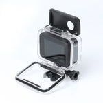 เคสกันกระแทก กันฝุ่น พร้อมรูชาร์จ ตัวล็อก ฐานยึดพื้นฐานและสกรู สำหรับ GoPro HERO10 Black / HERO9 Black