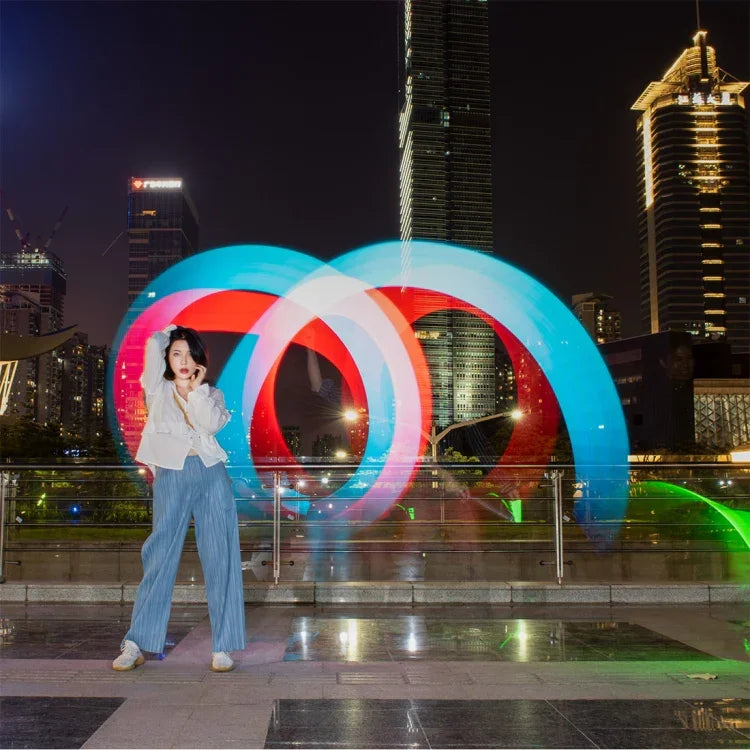 ไฟส่องสว่าง LED แบบแท่งสีสันสดใส LUXCeO P7RGB Pro ควบคุมผ่านแอป ปรับอุณหภูมิสี กันน้ำ ไฟเติมแสงแบบถือพร้อมรีโมท, P7RGB Pro