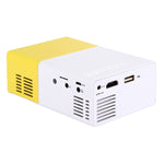 YG-300 โปรเจคเตอร์ LED 0.8-2M 24-60 นิ้ว 400-600 ลูเมน โรงภาพยนตร์ที่บ้านความละเอียด HD พร้อมสายแปลงวิดีโอ 3 in 1 และรีโมทคอนโทรล, ขนาด: 12.6 x 8.6 x 4.6 ซม., ปลั๊ก EU