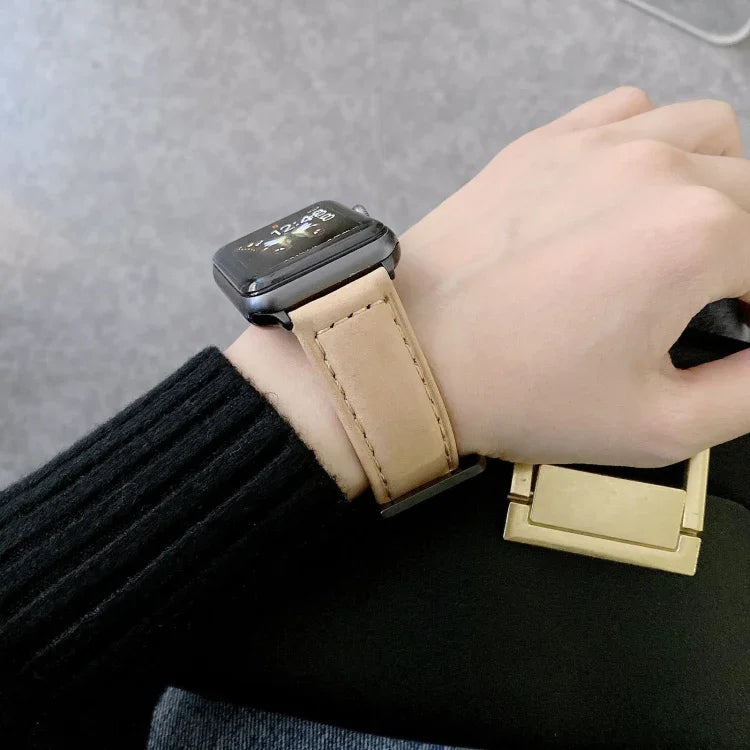 สายรัดนาฬิกาหนังหัวเข็มขัดใหญ่สำหรับ Apple Watch Series 6 & SE & 5 & 4 ขนาด 44 มม. / 3 & 2 & 1 ขนาด 42 มม., สำหรับ Apple Watch Ultra ขนาด 49 มม. / Series 8&7 ขนาด 45 มม. / SE 2&6&SE&5&4 ขนาด 44 มม. / 3&2&1 ขนาด 42 มม.