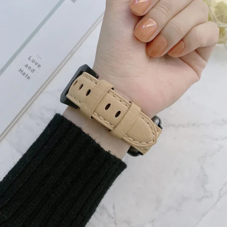สายรัดนาฬิกาหนังหัวเข็มขัดใหญ่สำหรับ Apple Watch Series 6 & SE & 5 & 4 ขนาด 44 มม. / 3 & 2 & 1 ขนาด 42 มม., สำหรับ Apple Watch Ultra ขนาด 49 มม. / Series 8&7 ขนาด 45 มม. / SE 2&6&SE&5&4 ขนาด 44 มม. / 3&2&1 ขนาด 42 มม.