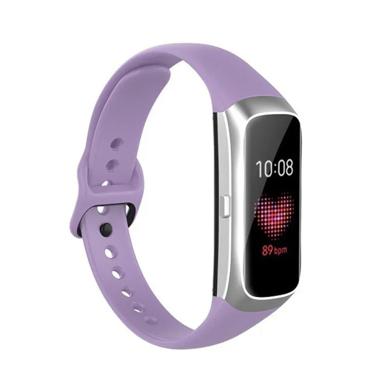 สายรัดข้อมือซิลิโคนพร้อมหัวเข็มขัดเหล็กสีดำสำหรับ Samsung Galaxy Fit SM-R370