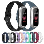 สายรัดข้อมือซิลิโคนพร้อมหัวเข็มขัดเหล็กสีดำสำหรับ Samsung Galaxy Fit SM-R370