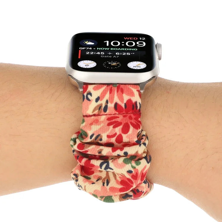 สายรัดนาฬิกาผ้าลายผีเสื้อ สำหรับ Apple Watch Ultra 49 มม. / Series 8&7 45 มม. / SE 2&6&SE&5&4 44 มม. / 3&2&1 42 มม. / สำหรับ Apple Watch Series 8&7 41 มม. / SE 2&6&SE&5&4 40 มม. / 3&2&1 38 มม.