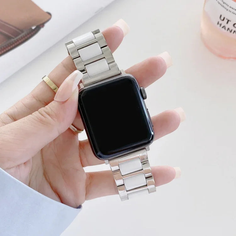สายรัดนาฬิกาเซรามิกเหล็กสามเม็ดกว้าง 22mm สำหรับ Apple Watch Series, 7 41mm / 6 & SE & 5 & 4 40mm / 3 & 2 & 1 38mm, 7 45mm / 6 & SE & 5 & 4 44mm / 3 & 2 & 1 42mm
