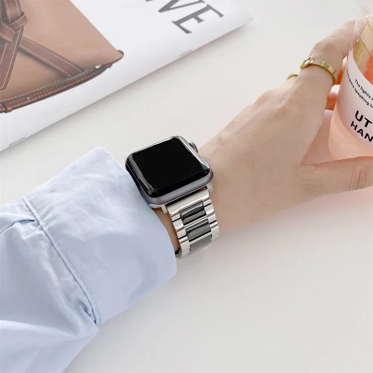 สายรัดนาฬิกาเซรามิกเหล็กสามเม็ดกว้าง 22mm สำหรับ Apple Watch Series, 7 41mm / 6 & SE & 5 & 4 40mm / 3 & 2 & 1 38mm, 7 45mm / 6 & SE & 5 & 4 44mm / 3 & 2 & 1 42mm