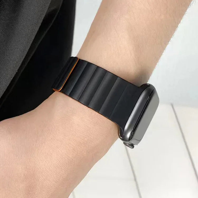 สายซิลิโคนเหลวแม่เหล็ก Mutural Moran Series สำหรับ Apple Watch Series, 7 41มม. / 6&SE&5&4 40มม. / 3&2&1 38มม., 7 45มม. / 6&SE&5&4 44มม. / 3&2&1 42มม.