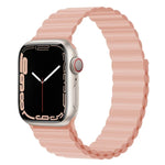 สายรัดนาฬิกาซิลิโคนแม่เหล็ก สำหรับ Apple Watch Series 7 45 มม. / 6&SE&5&4 44 มม. / 3&2&1 42 มม. และ 7 41 มม. / 6&SE&5&4 40 มม. / 3&2&1 38 มม.