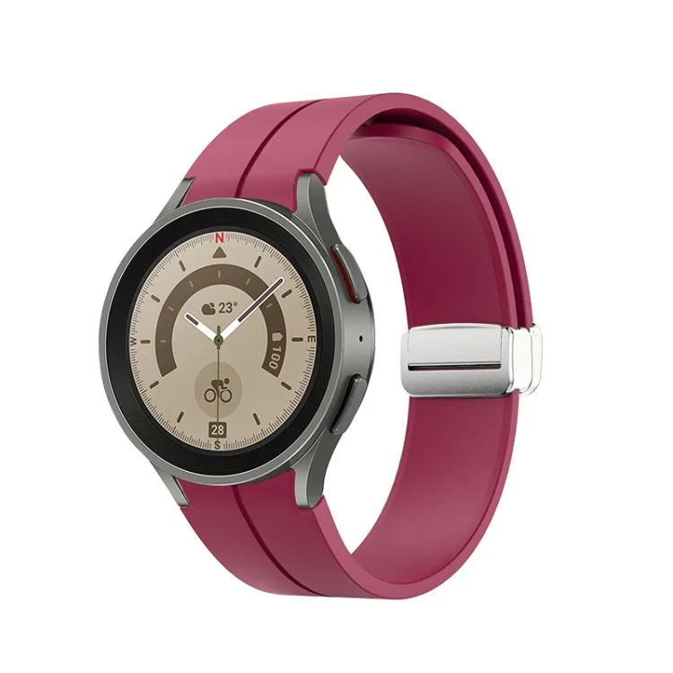 สายซิลิโคนพร้อมหัวเข็มขัดสีเงินพับได้ สำหรับ Samsung Galaxy Watch5 40&44 มม. / Pro 45 มม.