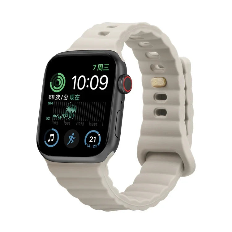 สายรัดนาฬิกาซิลิโคนหัวเข็มขัดกลับด้าน สำหรับ Apple Watch Ultra 49 มม. / Series 8&7 45 มม. / SE 2&6&SE&5&4 44 มม. / 3&2&1 42 มม. สำหรับ Apple Watch Series 8&7 41 มม. / SE 2&6&SE&5&4 40 มม. / 3&2&1 38 มม.