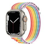 สายรัดนาฬิกาไนลอนหัวเข็มขัดเงิน สำหรับ Apple Watch Ultra 49 มม. / Series 8&7 45 มม. / SE 2&6&SE&5&4 44 มม., สำหรับ Apple Watch Series 8&7 41 มม. / SE 2&6&SE&5&4 40 มม. / 3&2&1 38 มม.