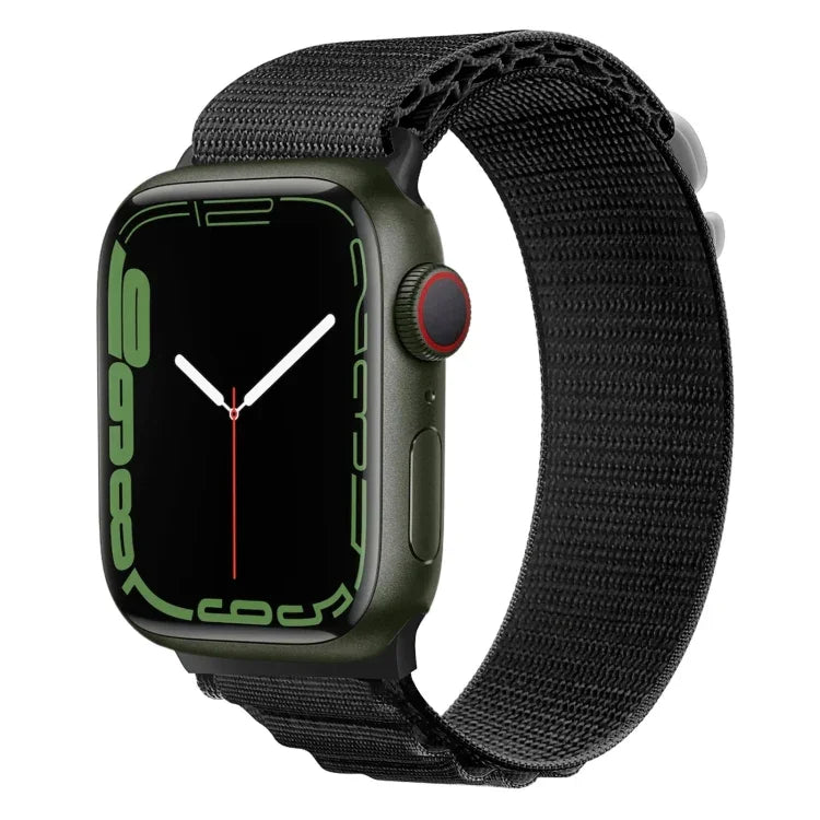 สายรัดนาฬิกาไนลอนหัวเข็มขัดเงิน สำหรับ Apple Watch Ultra 49 มม. / Series 8&7 45 มม. / SE 2&6&SE&5&4 44 มม., สำหรับ Apple Watch Series 8&7 41 มม. / SE 2&6&SE&5&4 40 มม. / 3&2&1 38 มม.
