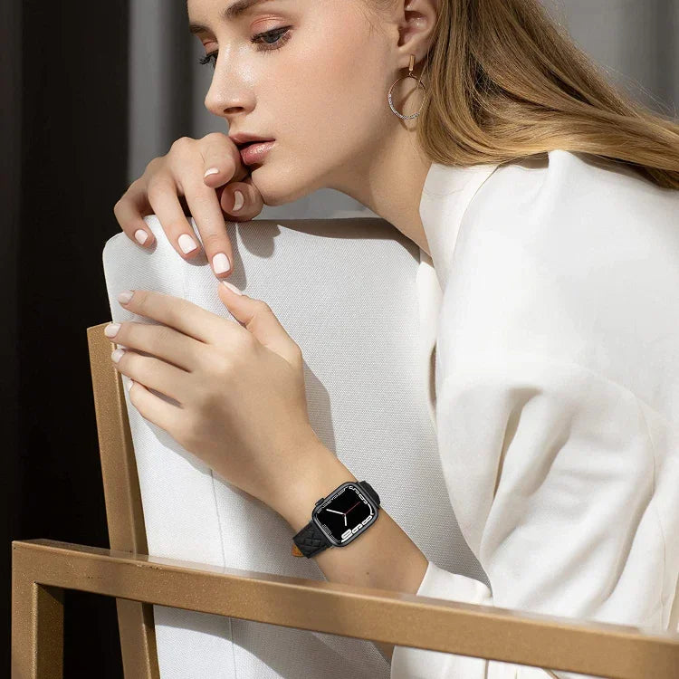สายหนังแท้ลายข้าวหลามตัด สำหรับ Apple Watch Series 8&7 41 มม. / SE 2&6&SE&5&4 40 มม. / 3&2&1 38 มม., สำหรับ Apple Watch Series 8&7 41 มม. / SE 2&6&SE&5&4 40 มม. / 3&2&1 38 มม.