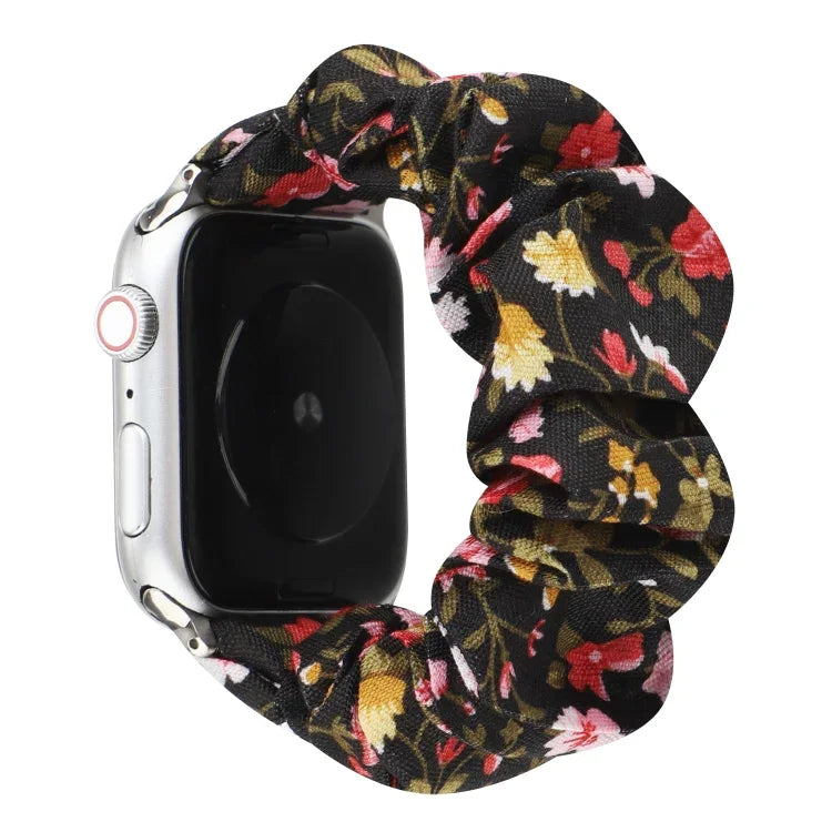 สายผ้าลายดอกไม้ลายสก็อต สำหรับ Apple Watch Ultra ขนาด 49 มม. / Series 8&7 ขนาด 45 มม. / SE 2&6&SE&5&4 ขนาด 44 มม. / 3&2&1 ขนาด 42 มม. สำหรับ Apple Watch Series 8&7 ขนาด 41 มม. / SE 2&6&SE&5&4 ขนาด 40 มม. / 3&2&1 ขนาด 38 มม.