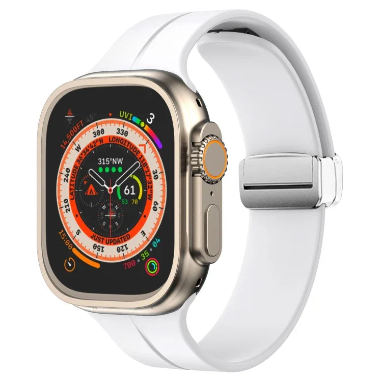 สายรัดนาฬิกาซิลิโคนพร้อมหัวเข็มขัดพับแม่เหล็ก สำหรับ Apple Watch Series 8&7 ขนาด 45 มม. และ 41 มม.