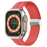 สายรัดนาฬิกาซิลิโคนพร้อมหัวเข็มขัดพับแม่เหล็ก สำหรับ Apple Watch Series 8&7 ขนาด 45 มม. และ 41 มม.