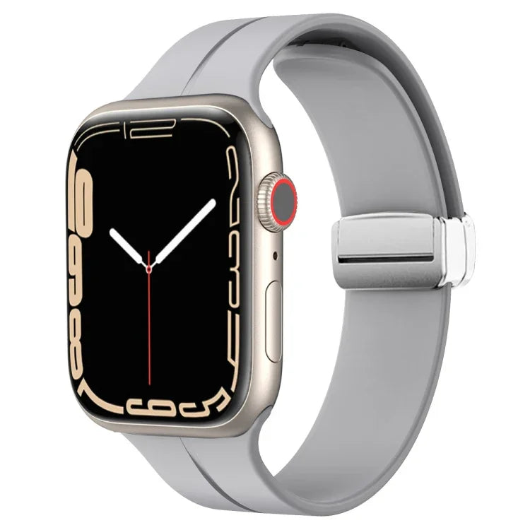 สายรัดนาฬิกาซิลิโคนพร้อมหัวเข็มขัดพับแม่เหล็ก สำหรับ Apple Watch Series 8&7 ขนาด 45 มม. และ 41 มม.