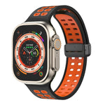 สายรัดนาฬิกาซิลิโคนพร้อมหัวเข็มขัดพับแม่เหล็กและรูสี่เหลี่ยม สำหรับ Apple Watch Series 8&7 ขนาด 45 มม. และ 41 มม.