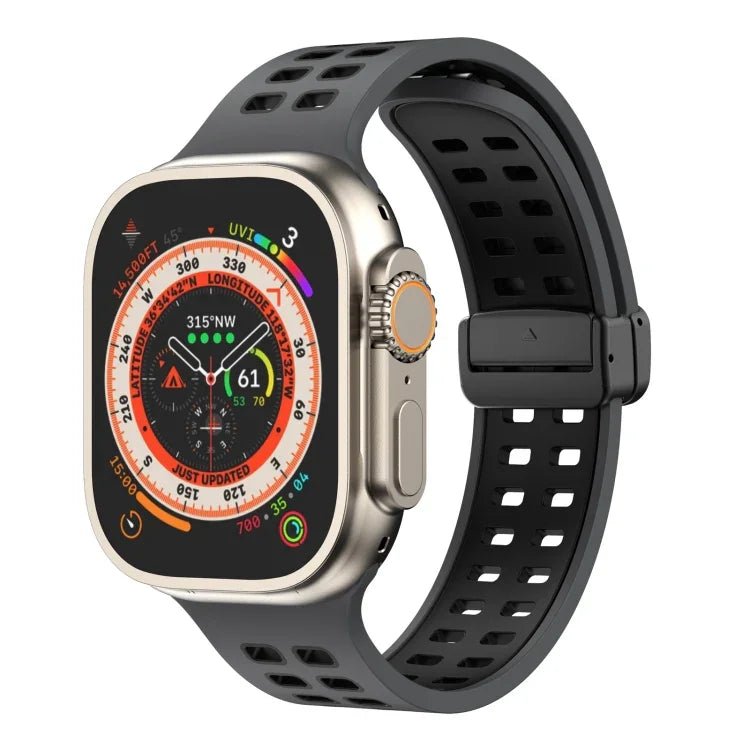 สายรัดนาฬิกาซิลิโคนพร้อมหัวเข็มขัดพับแม่เหล็กและรูสี่เหลี่ยม สำหรับ Apple Watch Series 8&7 ขนาด 45 มม. และ 41 มม.