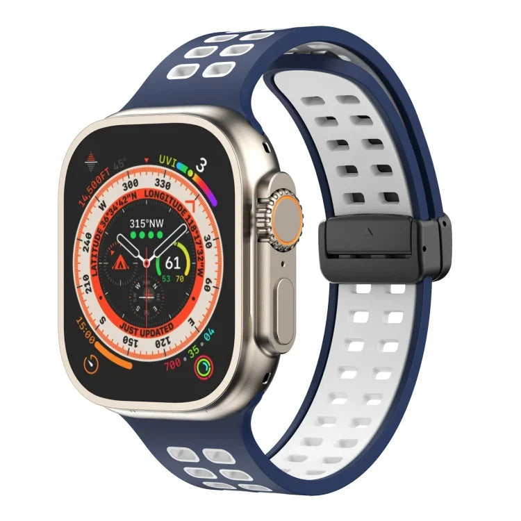 สายรัดนาฬิกาซิลิโคนพร้อมหัวเข็มขัดพับแม่เหล็กและรูสี่เหลี่ยม สำหรับ Apple Watch Series 8&7 ขนาด 45 มม. และ 41 มม.