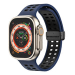 สายรัดนาฬิกาซิลิโคนพร้อมหัวเข็มขัดพับแม่เหล็กและรูสี่เหลี่ยม สำหรับ Apple Watch Series 8&7 ขนาด 45 มม. และ 41 มม.