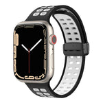 สายรัดนาฬิกาซิลิโคนพร้อมหัวเข็มขัดพับแม่เหล็กและรูสี่เหลี่ยม สำหรับ Apple Watch Series 8&7 ขนาด 45 มม. และ 41 มม.