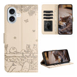 เคสโทรศัพท์หนังลายปั๊มแมวพร้อมสายคล้อง สำหรับ iPhone 16e / 17e, สำหรับ iPhone 17 Pro Max, สำหรับ iPhone 17 Pro, สำหรับ iPhone 17, สำหรับ iPhone Air, สำหรับ iPhone 16 Pro Max, สำหรับ iPhone 16 Pro, สำหรับ iPhone 16 Plus, สำหรับ iPhone 16