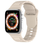 สายรัดนาฬิกาซิลิโคนสไตล์เกราะหัวเข็มขัดสี่เหลี่ยม สำหรับ Apple Watch Ultra 49 มม., สำหรับ Apple Watch SE 2023 44 มม., สำหรับ Apple Watch 8 41 มม.