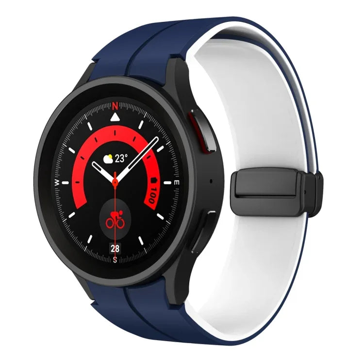 สายรัดนาฬิกาซิลิโคนแบบพับหัวเข็มขัดแม่เหล็กสองสี สำหรับ Samsung Galaxy Watch 6 / 6 Classic