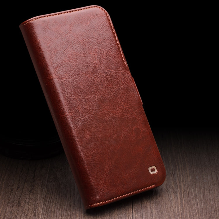 เคสโทรศัพท์หนังแท้ QIALINO Classic 103 Buckle สำหรับ iPhone 17e / 16e, สำหรับ iPhone 17 Pro Max, สำหรับ iPhone 17 Pro, สำหรับ iPhone 17, สำหรับ iPhone Air, สำหรับ iPhone 15 Pro Max, สำหรับ iPhone 15 Plus, สำหรับ iPhone 15