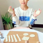 แม่พิมพ์เค้กและบิสกิตอัลลอยสังกะสี เครื่องมืออบในครัว ขนาดเล็กกลม, ใหญ่กลม, สี่เหลี่ยม, รูปหัวใจ, ล้อจับสั้น, ล้อจับยาว