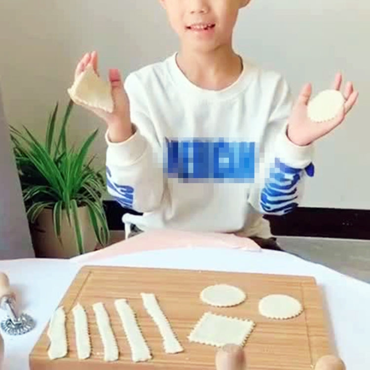 แม่พิมพ์เค้กและบิสกิตอัลลอยสังกะสี เครื่องมืออบในครัว ขนาดเล็กกลม, ใหญ่กลม, สี่เหลี่ยม, รูปหัวใจ, ล้อจับสั้น, ล้อจับยาว