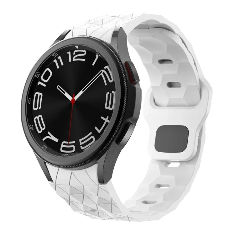 สายซิลิโคนลายฟุตบอลพร้อมหัวเข็มขัดกลับด้าน สำหรับ Samsung Galaxy Watch 6 / 6 Classic