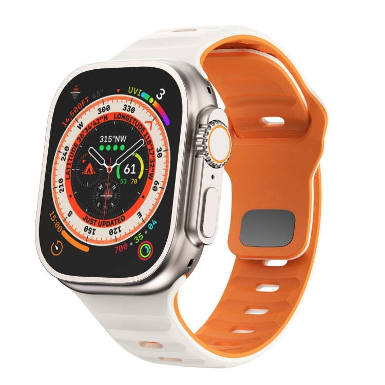 สายรัดนาฬิกาซิลิโคนแบบหัวเข็มขัดกลับลายคลื่น สำหรับ Apple Watch Ultra 2 ขนาด 49 มม., สำหรับ Apple Watch Series 9 ขนาด 45 มม., สำหรับ Apple Watch Series 9 ขนาด 41 มม., สำหรับ Apple Watch Ultra ขนาด 49 มม.