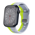 สายรัดนาฬิกาซิลิโคนแบบหัวเข็มขัดกลับลายคลื่น สำหรับ Apple Watch Series 8 ขนาด 41 มม., สำหรับ Apple Watch Series 8 ขนาด 45 มม., สำหรับ Apple Watch SE 2022 ขนาด 40 มม., สำหรับ Apple Watch SE 2022 ขนาด 44 มม.