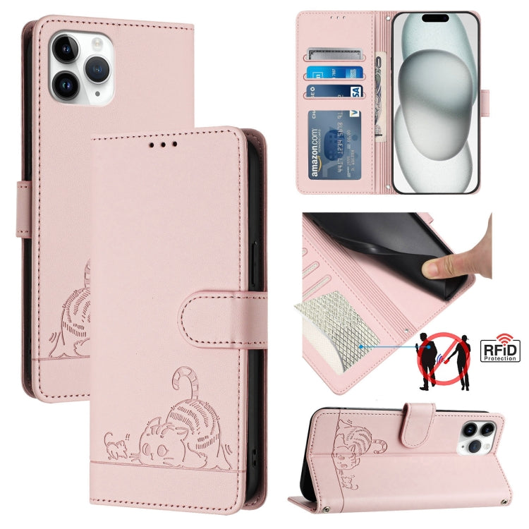 กระเป๋าโทรศัพท์หนังลายปั๊มแมวหนูพร้อม RFID และสายคล้อง สำหรับ iPhone 13 mini, สำหรับ iPhone 12/12 Pro, สำหรับ iPhone 12 Pro Max, สำหรับ iPhone 12 mini, สำหรับ iPhone 11 Pro Max, สำหรับ iPhone 11, สำหรับ iPhone 11 Pro, สำหรับ iPhone XS / X