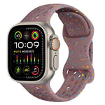 สายรัดนาฬิกาซิลิโคนลายพรางแบบรู พร้อมหัวเข็มขัดผีเสื้อ สำหรับ Apple Watch Ultra 2 ขนาด 49 มม., สำหรับ Apple Watch Series 9 ขนาด 45 มม., สำหรับ Apple Watch Series 9 ขนาด 41 มม., สำหรับ Apple Watch Ultra ขนาด 49 มม.