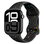 สายรัดนาฬิกาซิลิโคนลายพรางแบบรู พร้อมหัวเข็มขัดผีเสื้อ สำหรับ Apple Watch Series 10 ขนาด 46 มม., สำหรับ Apple Watch Series 10 ขนาด 42 มม., สำหรับ Apple Watch SE 2023 ขนาด 44 มม., สำหรับ Apple Watch SE 2023 ขนาด 40 มม.
