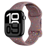 สายรัดนาฬิกาซิลิโคนลายพรางแบบรู พร้อมหัวเข็มขัดผีเสื้อ สำหรับ Apple Watch Series 10 ขนาด 46 มม., สำหรับ Apple Watch Series 10 ขนาด 42 มม., สำหรับ Apple Watch SE 2023 ขนาด 44 มม., สำหรับ Apple Watch SE 2023 ขนาด 40 มม.