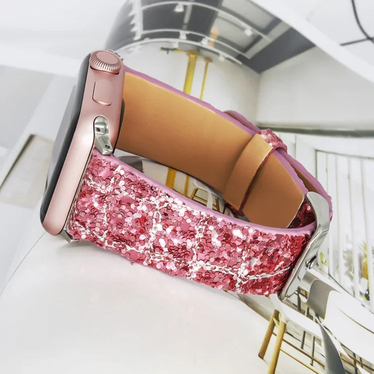 สายหนังแท้ประดับเลื่อมกลิตเตอร์ สำหรับ Apple Watch 5 & 4 44mm / 3 & 2 & 1 42mm, สำหรับ Apple Watch Series 7 41mm / 6 & SE & 5 & 4 40mm / 3 & 2 & 1 38mm, สำหรับ Apple Watch Series 8&7 41mm / SE 2&6&SE&5&4 40mm / 3&2&1 38mm