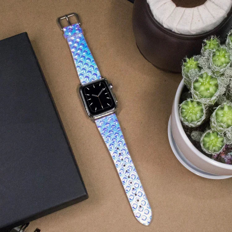 สายเปลี่ยนลายเกล็ดปลากลิตเตอร์เปลี่ยนสีได้ สำหรับ Apple Watch 5 & 4 ขนาด 40 มม. / 3 & 2 & 1 ขนาด 38 มม., สำหรับ Apple Watch 5 & 4 ขนาด 44 มม. / 3 & 2 & 1 ขนาด 42 มม.