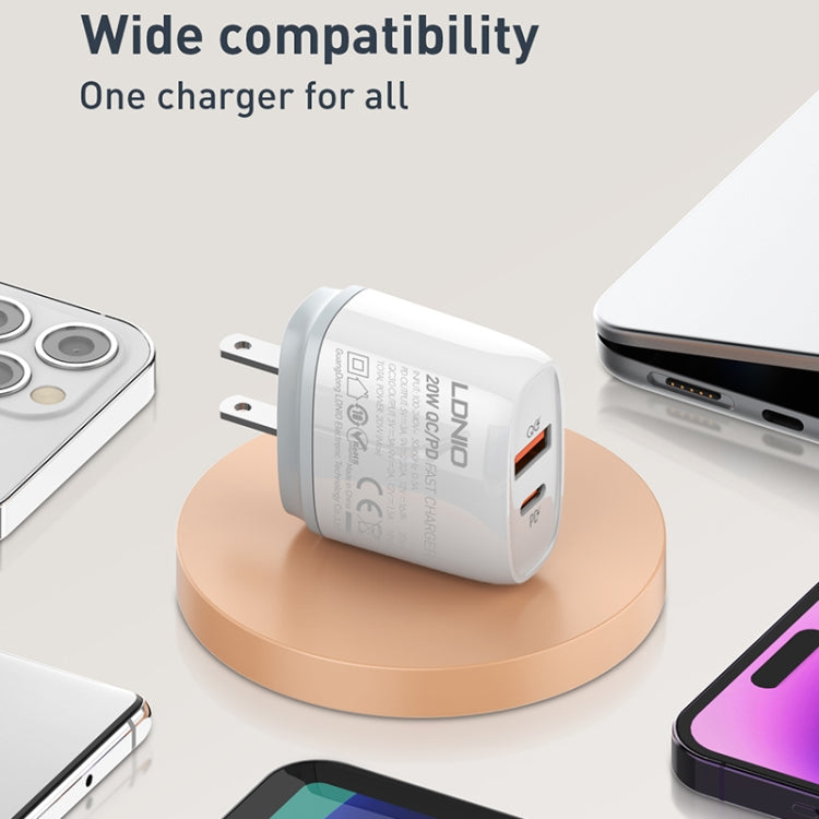 LDNIO Q229 QC3.0 / PD20W USB + Type-C ชาร์จเร็ว พร้อมสาย USB เป็น 8 พิน 1 เมตร, ปลั๊ก EU, ปลั๊ก UK, ปลั๊ก US