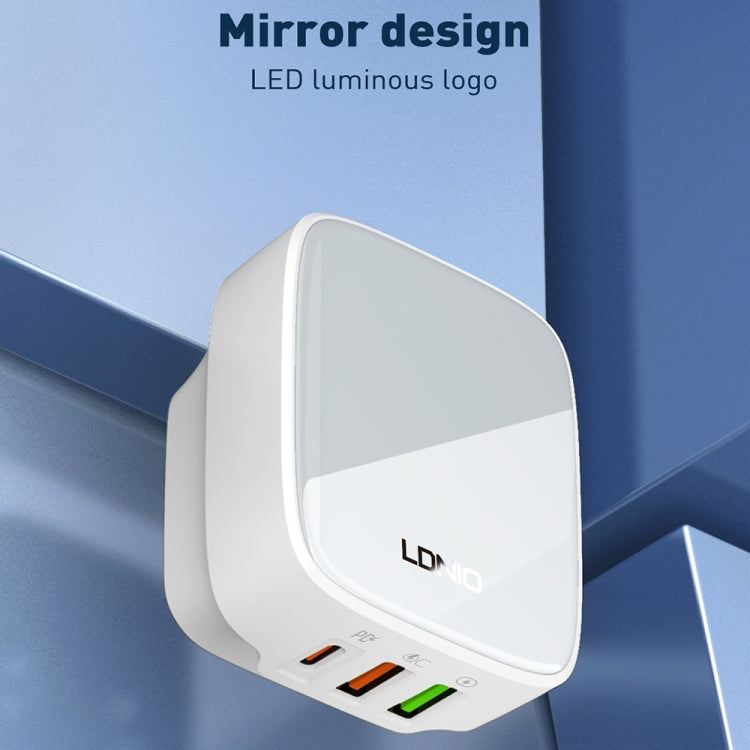 LDNIO Q334 32W Type-C + พอร์ต USB คู่ ที่ชาร์จ พร้อมสายข้อมูล Micro USB 1 เมตร, ปลั๊ก EU