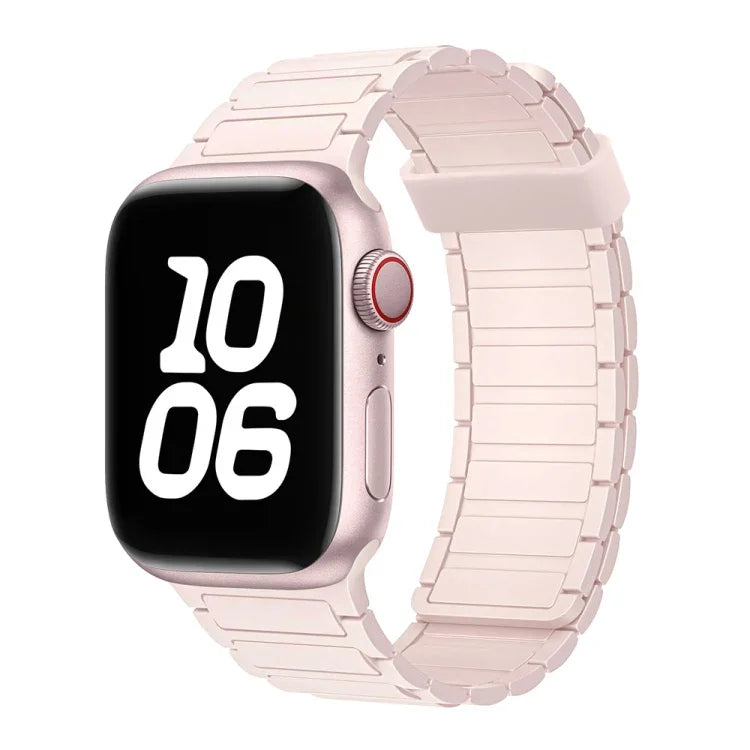 สายซิลิโคนห่วงแม่เหล็กเม็ดลูกปัดสามเม็ด สำหรับ Apple Watch Series 8 ขนาด 41 มม.